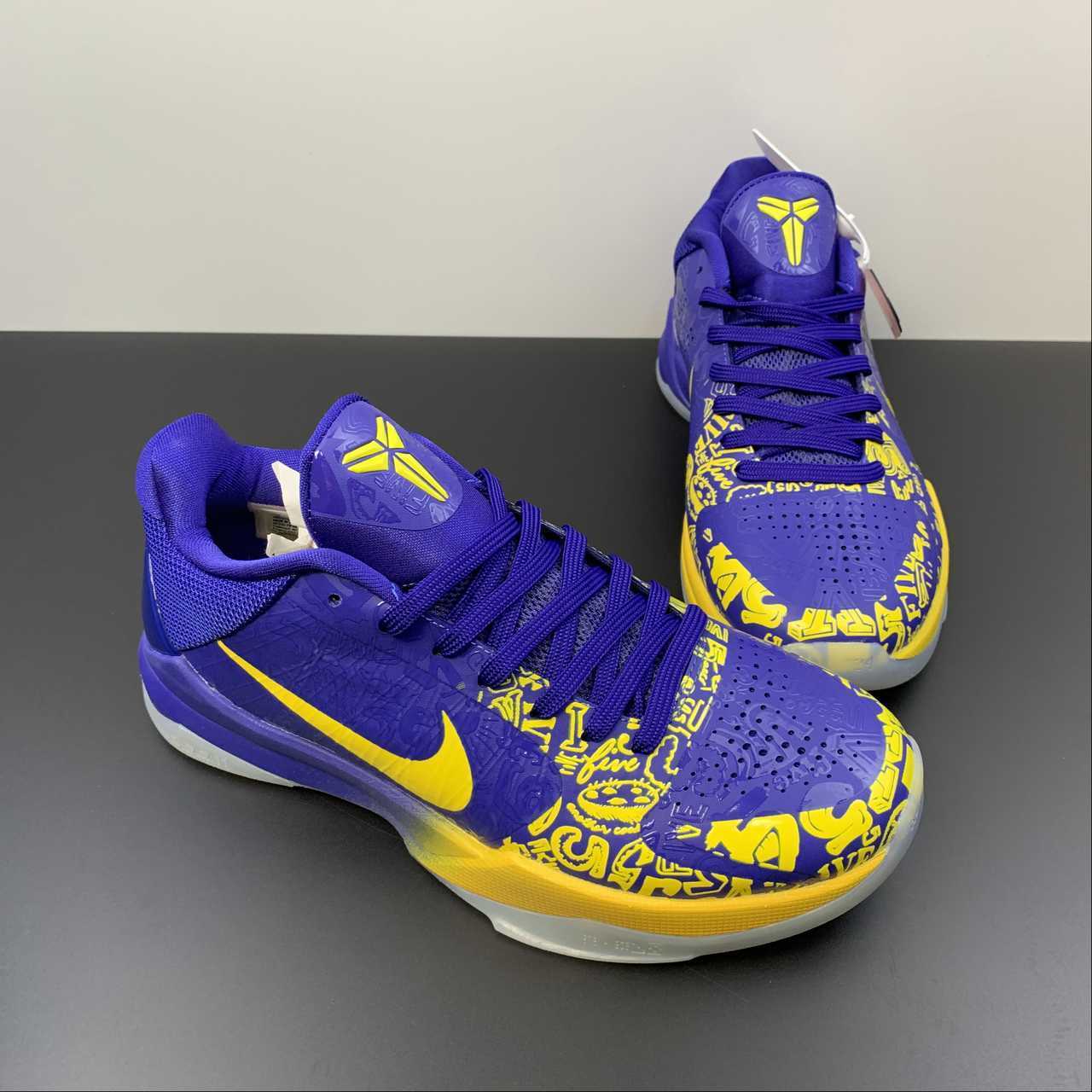 Nike Kobe CD4991
