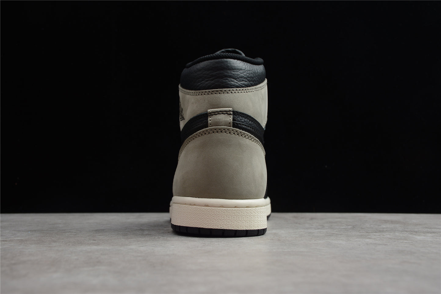 R28 Air Jordan 1 High OG “Light Army” AJ1