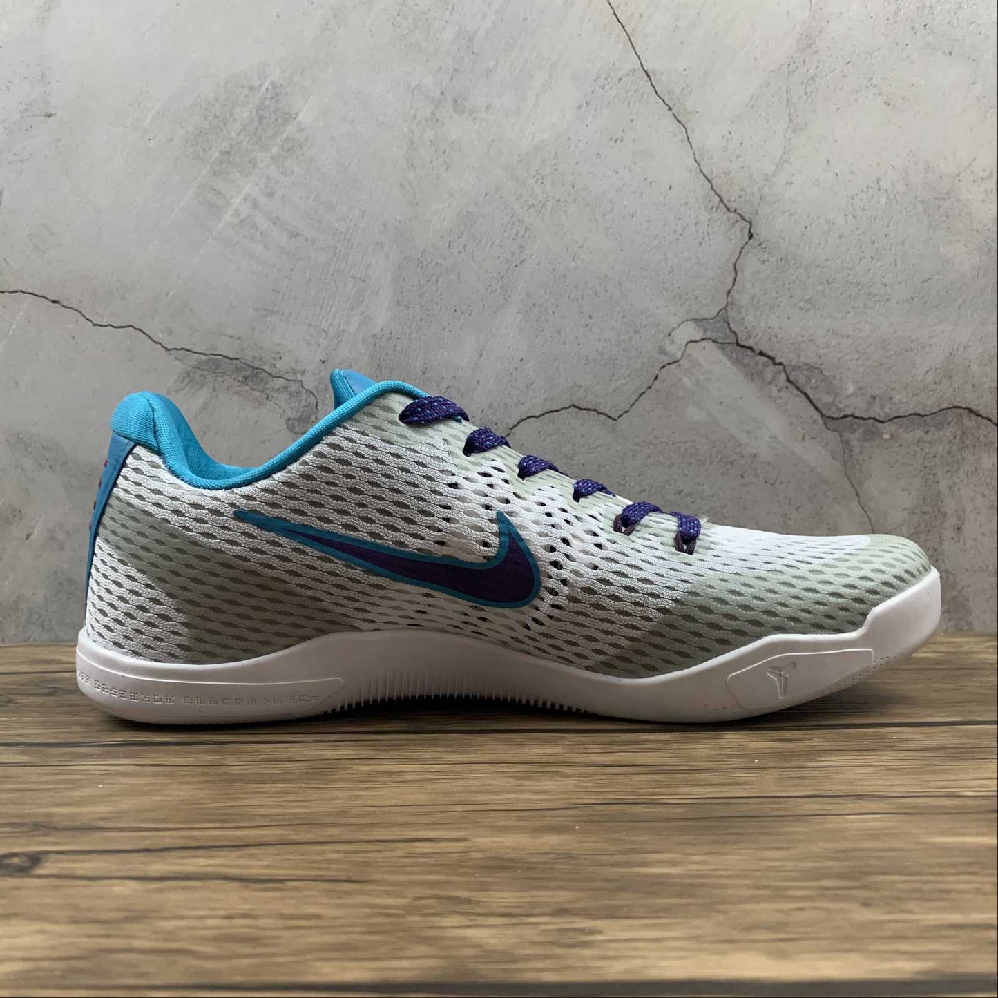 Kobe PROTRO 836184-154