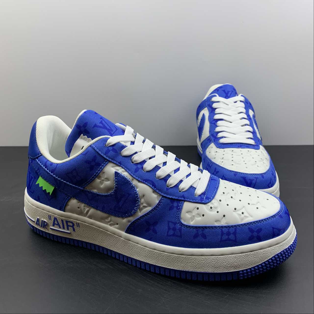 Nike Air Force LV