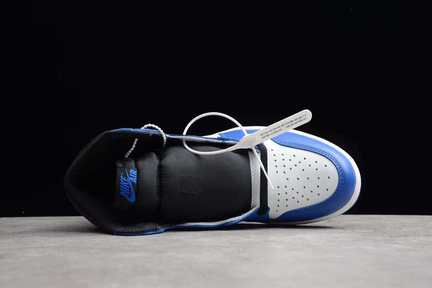 Air Jordan 1 Retro High OG (R40 CJ Premium Version
