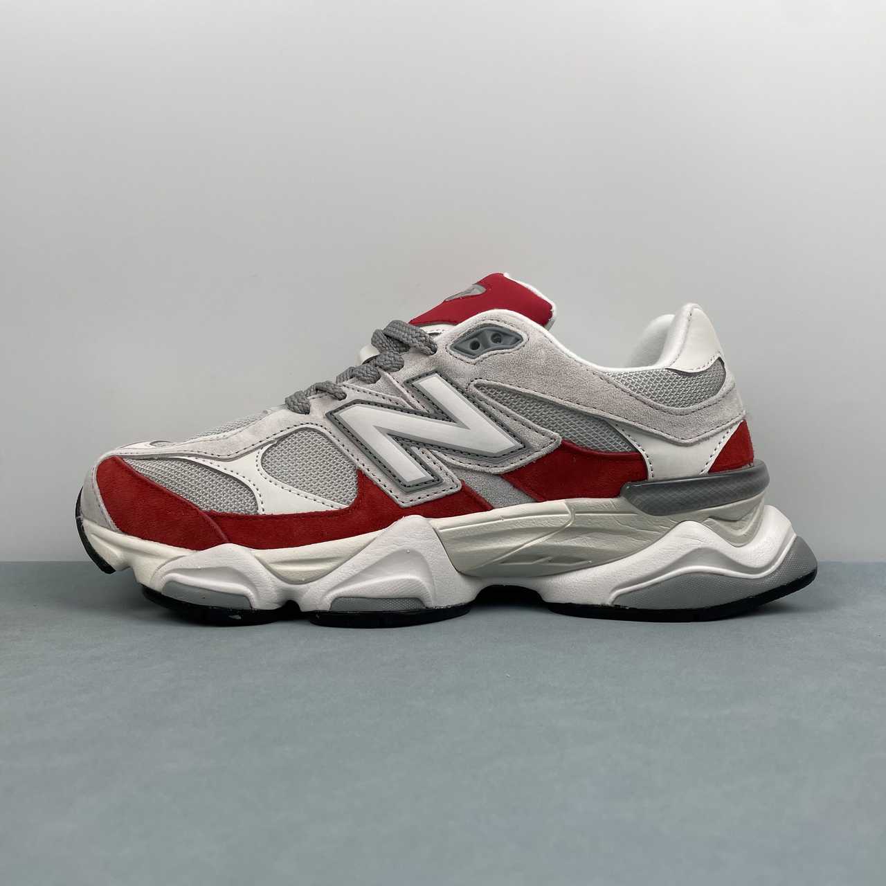 New Balance NB9060