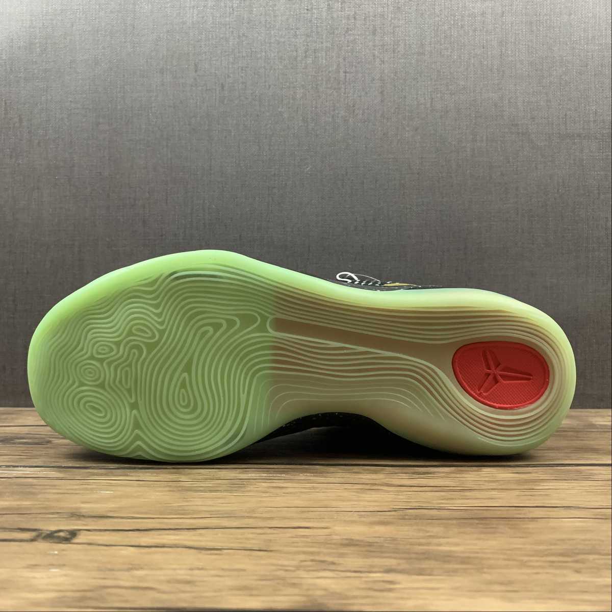Kobe 630847-002