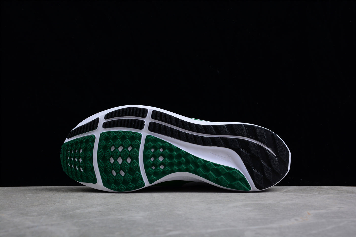 Nike Zoom Pegasus 39 DQ7873- 300