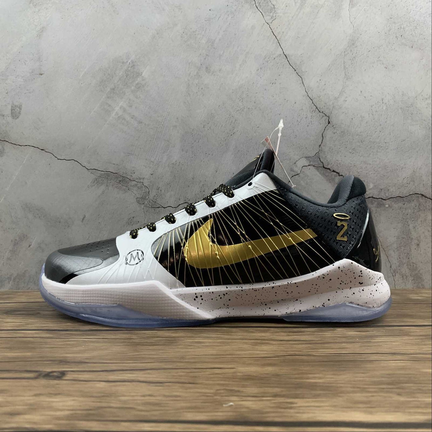 Kobe PROTRO CD0824-127