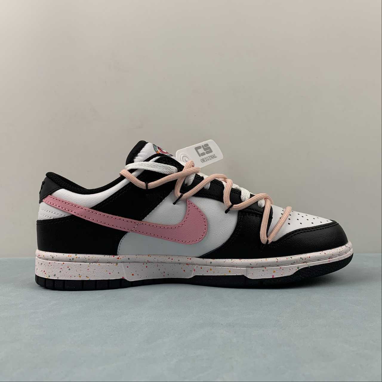 Nike Nike SB Dunk Low Shoes FD4623-140