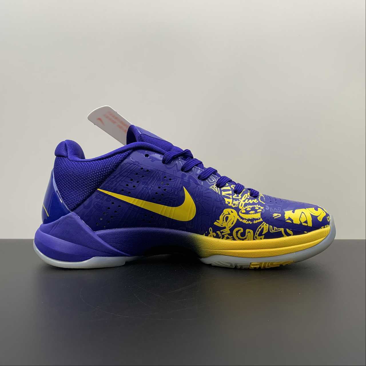 Nike Kobe CD4991