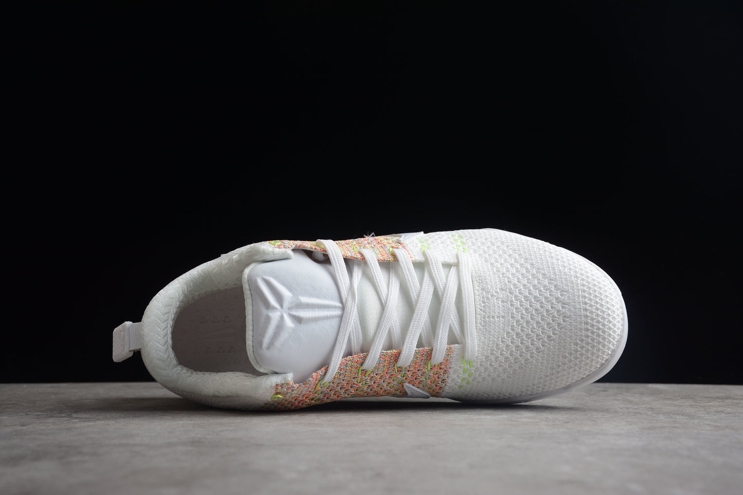 Nike Kobe 11 Low 4KB 824463-199