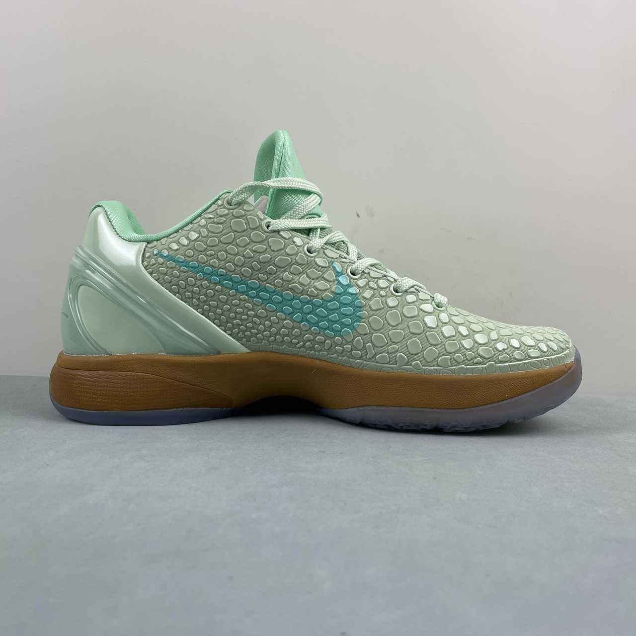 Nike Kobe CW2190