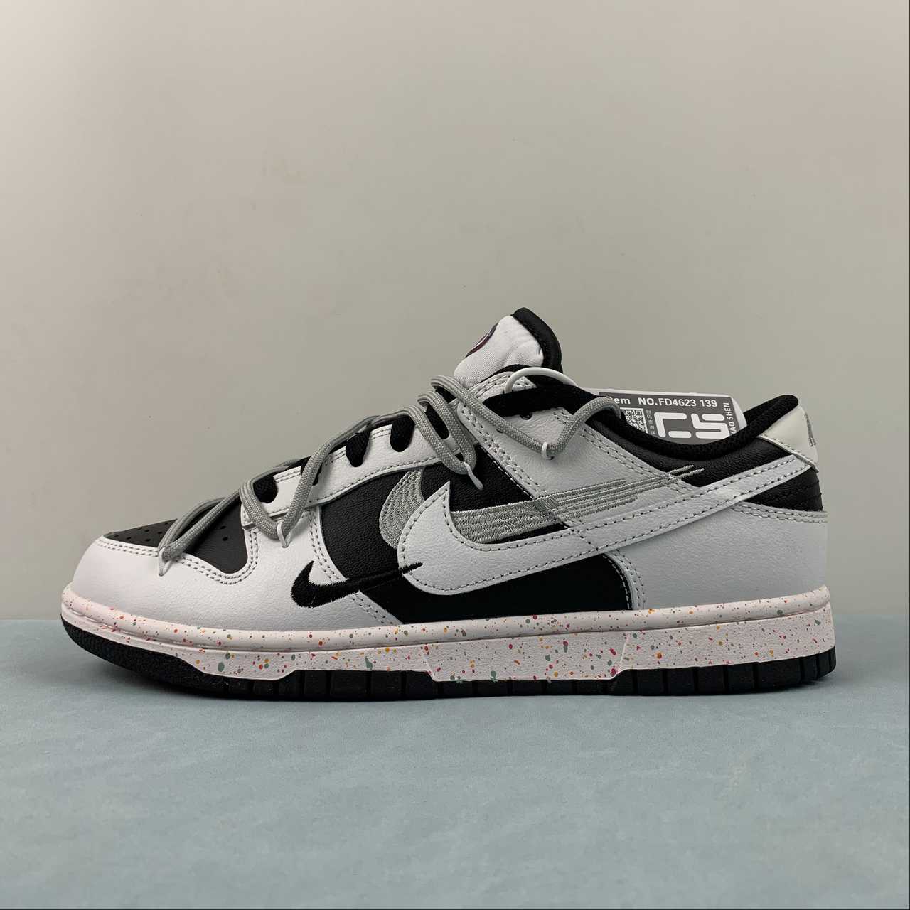 Nike Nike SB Dunk Low Shoes FD4623-139