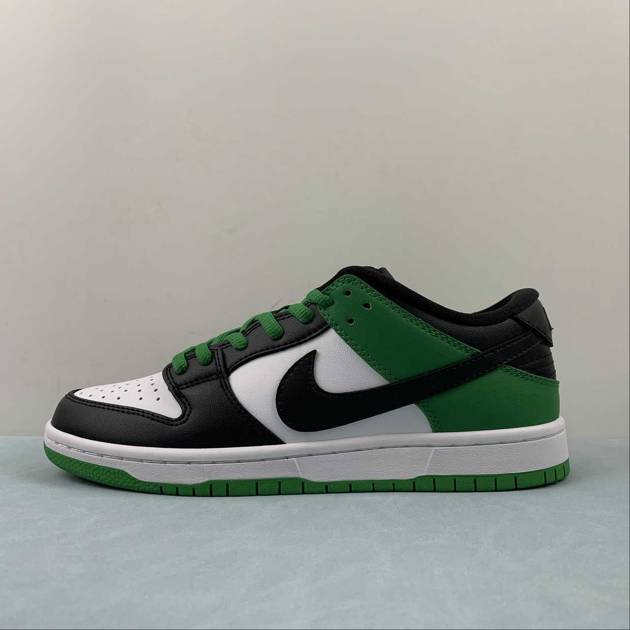 Nike Nike SB Dunk Low Shoes BQ6817-302