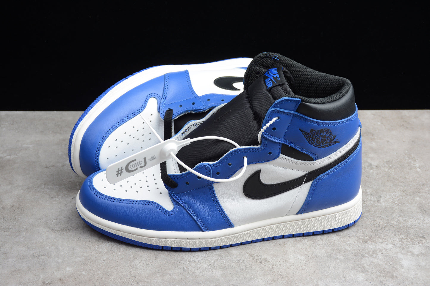 Air Jordan 1 Retro High OG (R40 CJ Premium Version