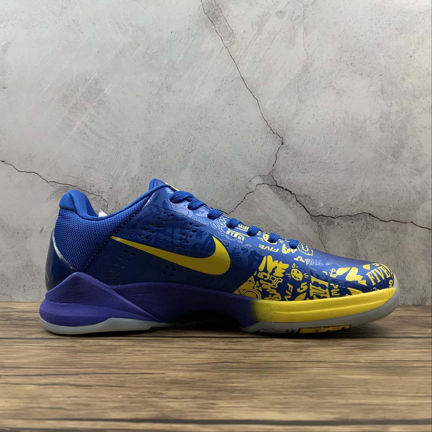 Kobe PROTRO CD4991