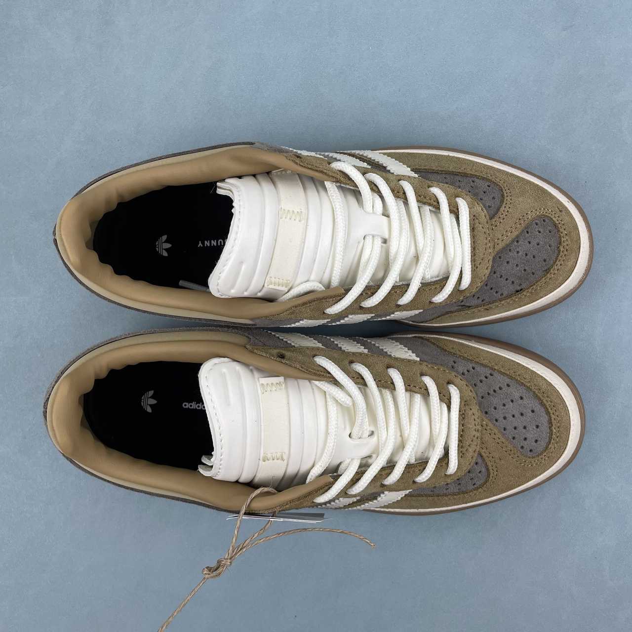 Adidas BAD BUNNY GAZELLE INDOOR JS5055