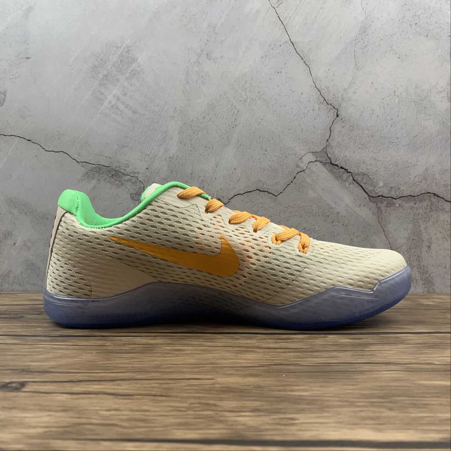 Kobe PROTRO 856852-282