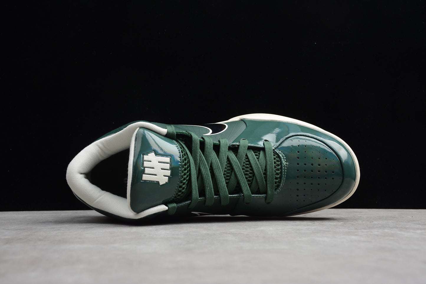 R32 Nike Kobe 4 Protro “Undefeated Spurs” – CQ3869-301
