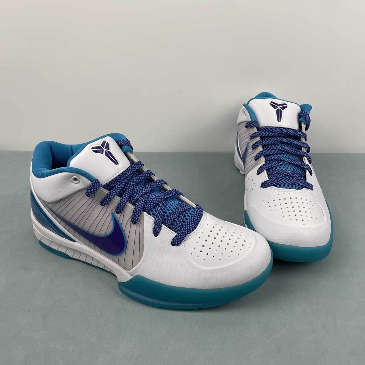 Nike Kobe IV AV6339