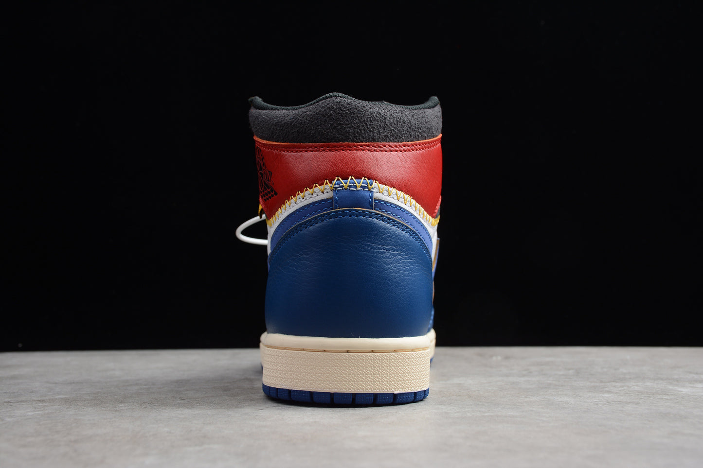 Air Jordan 1 Retro High OG (R40 CJ Premium Version