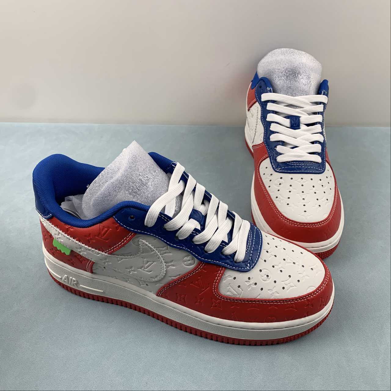 Nike Air Force 1