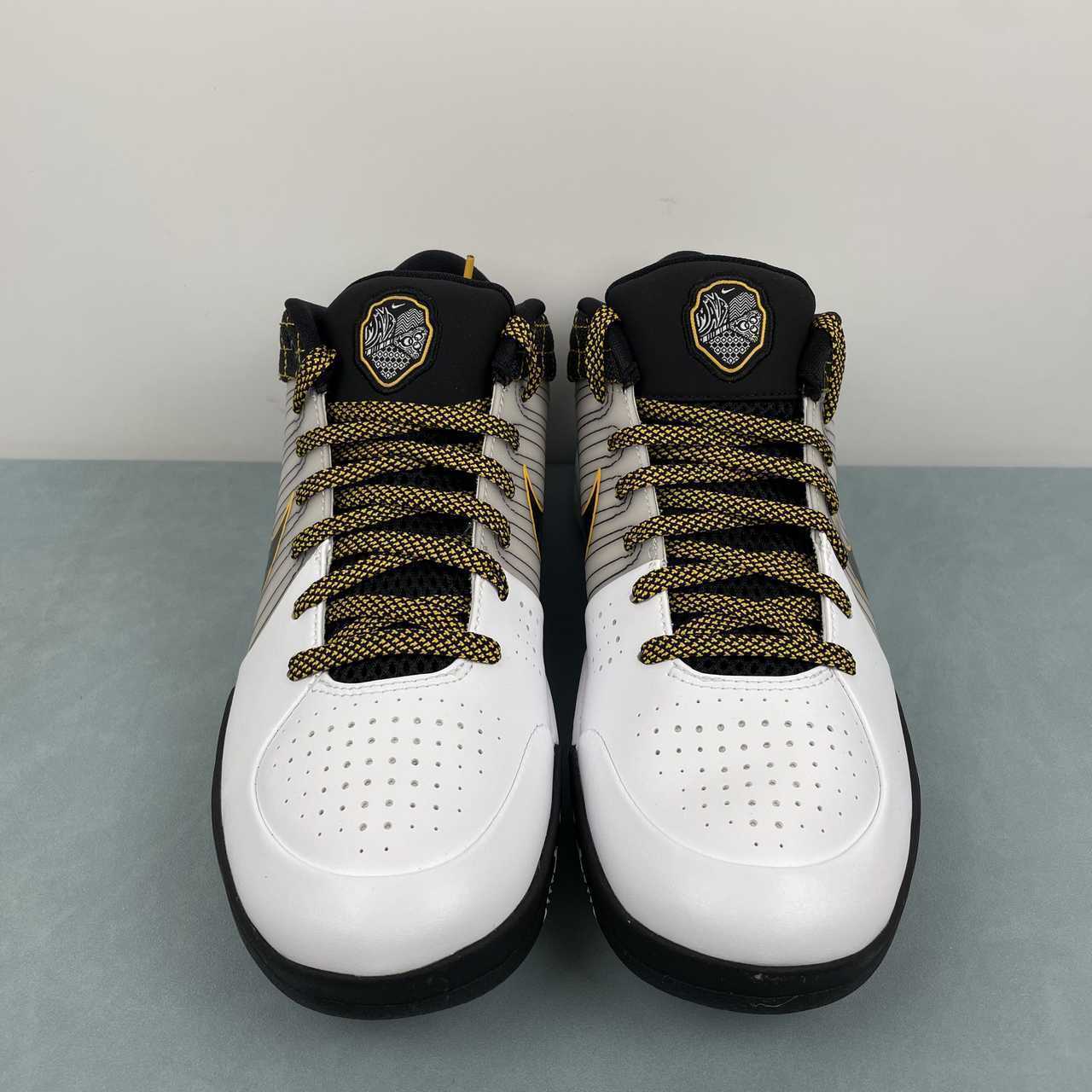 Nike Kobe IV AV6339