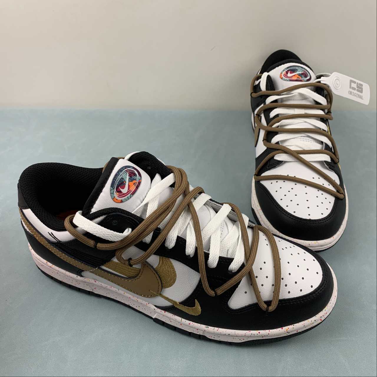 Nike Nike SB Dunk Low Shoes FD4623-142