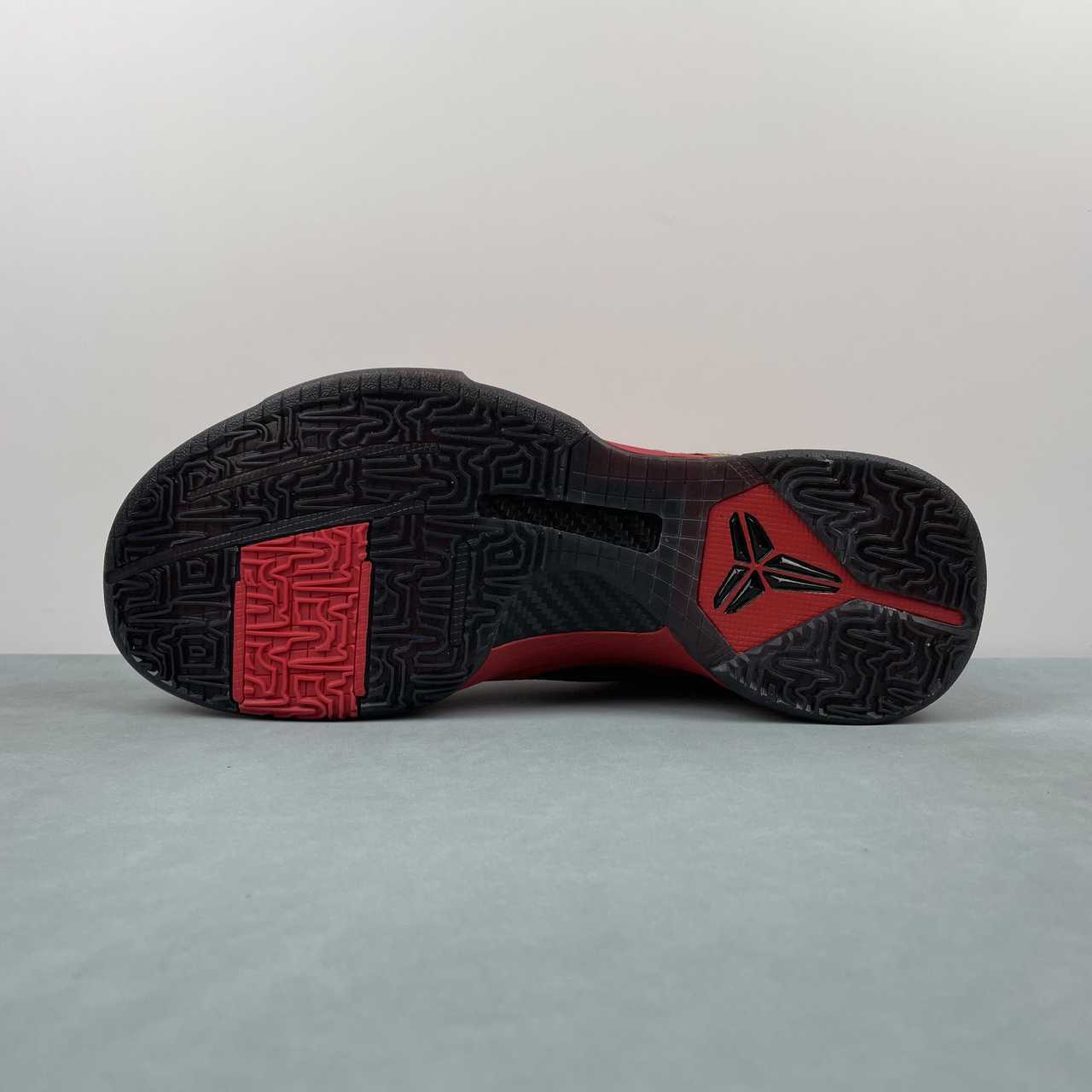 Nike Kobe HF5182-600