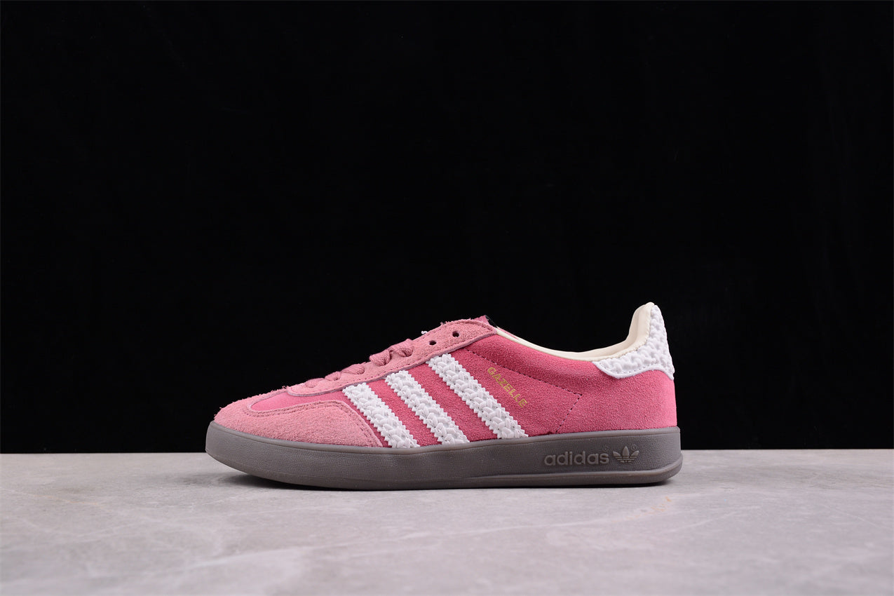 AD Gazelle Indoor IF1809