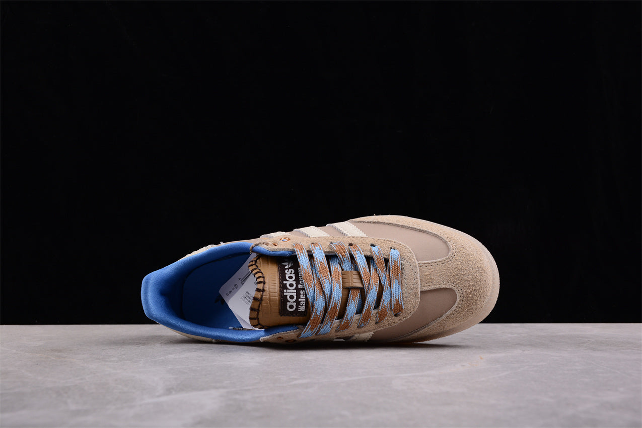 AD Gazelle Indoor IH7261