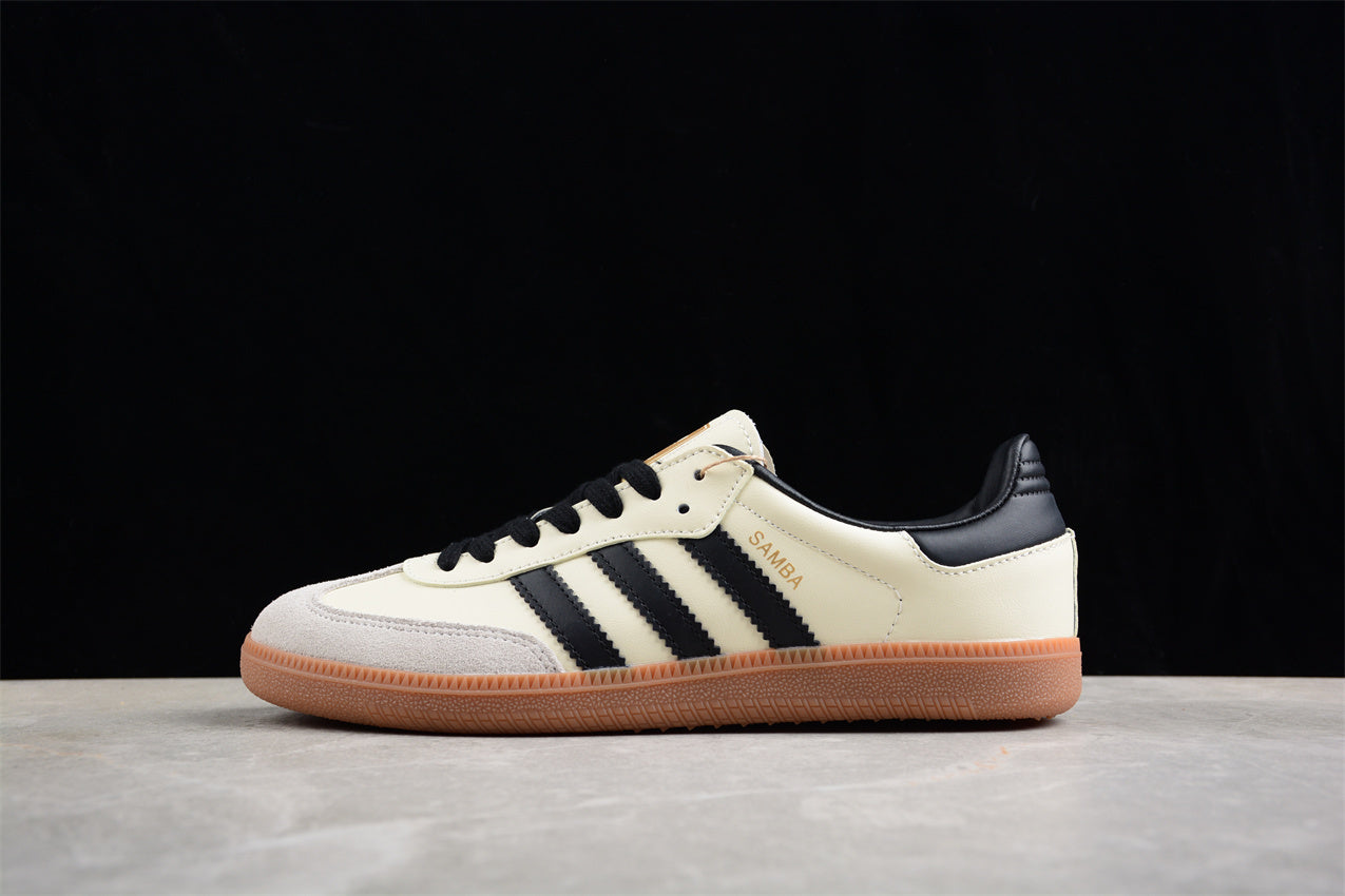AD Gazelle Indoor Trainers ID0478