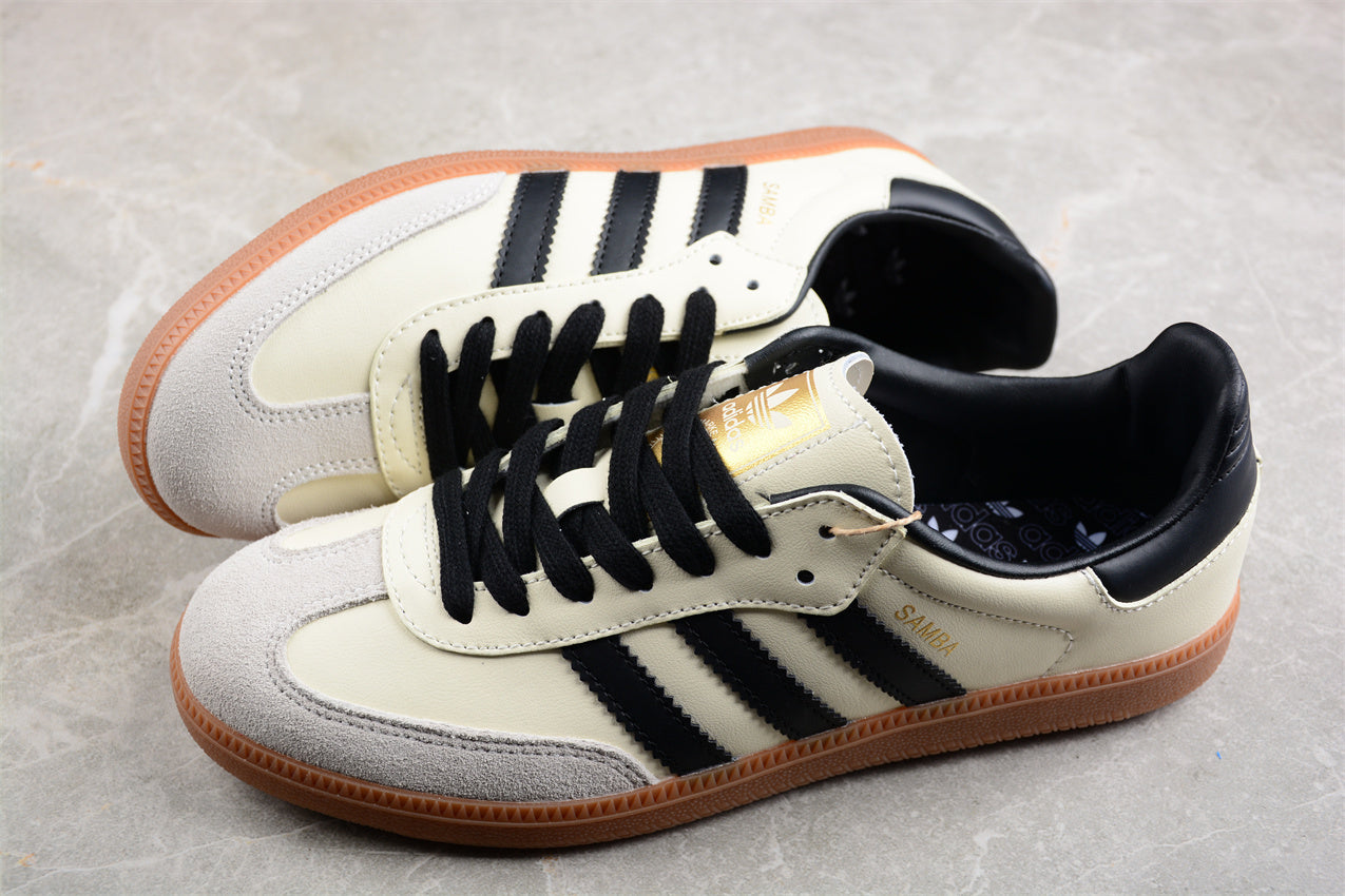 AD Gazelle Indoor Trainers ID0478