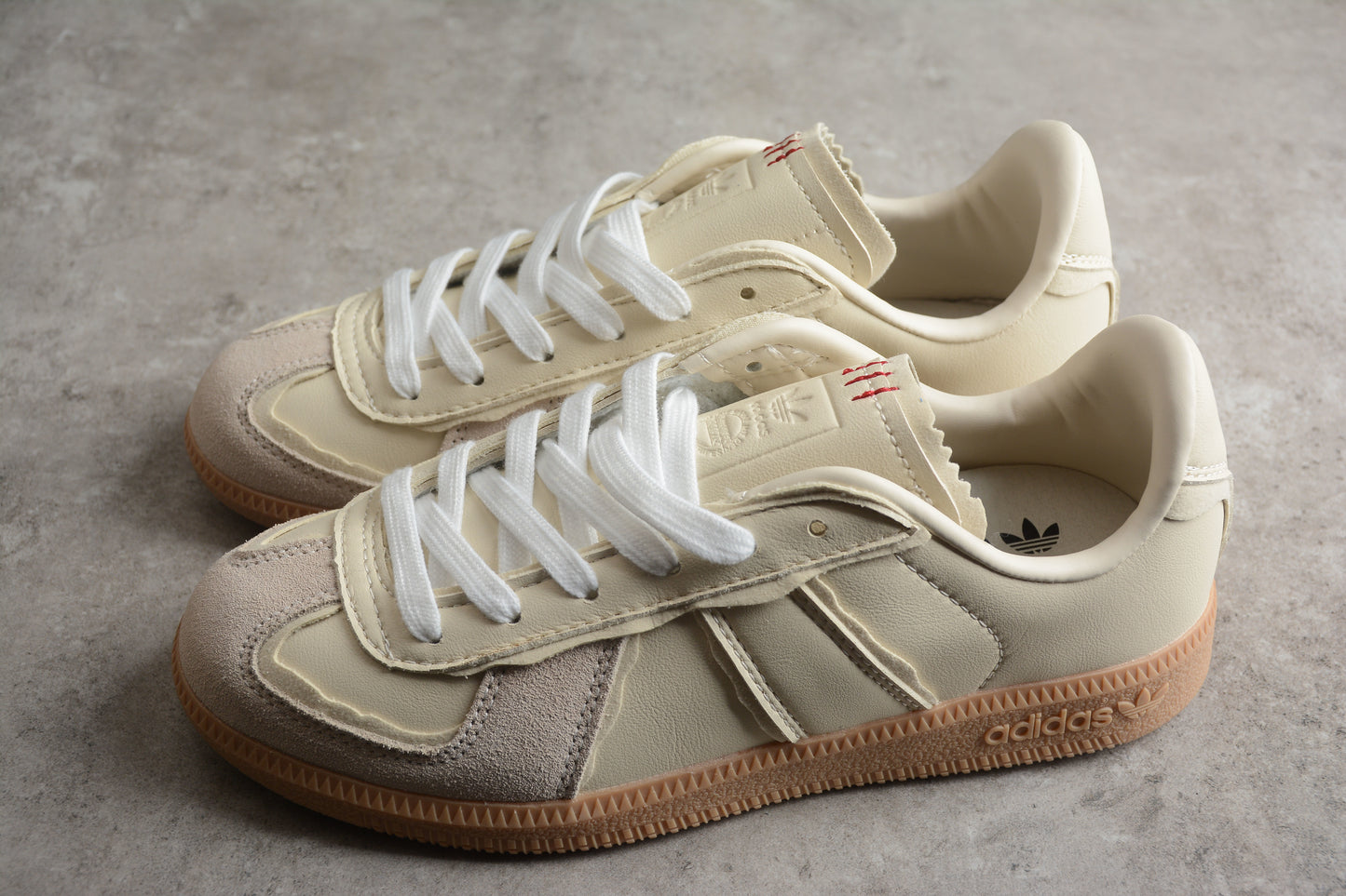 AD Originals German Trainer HQ8511