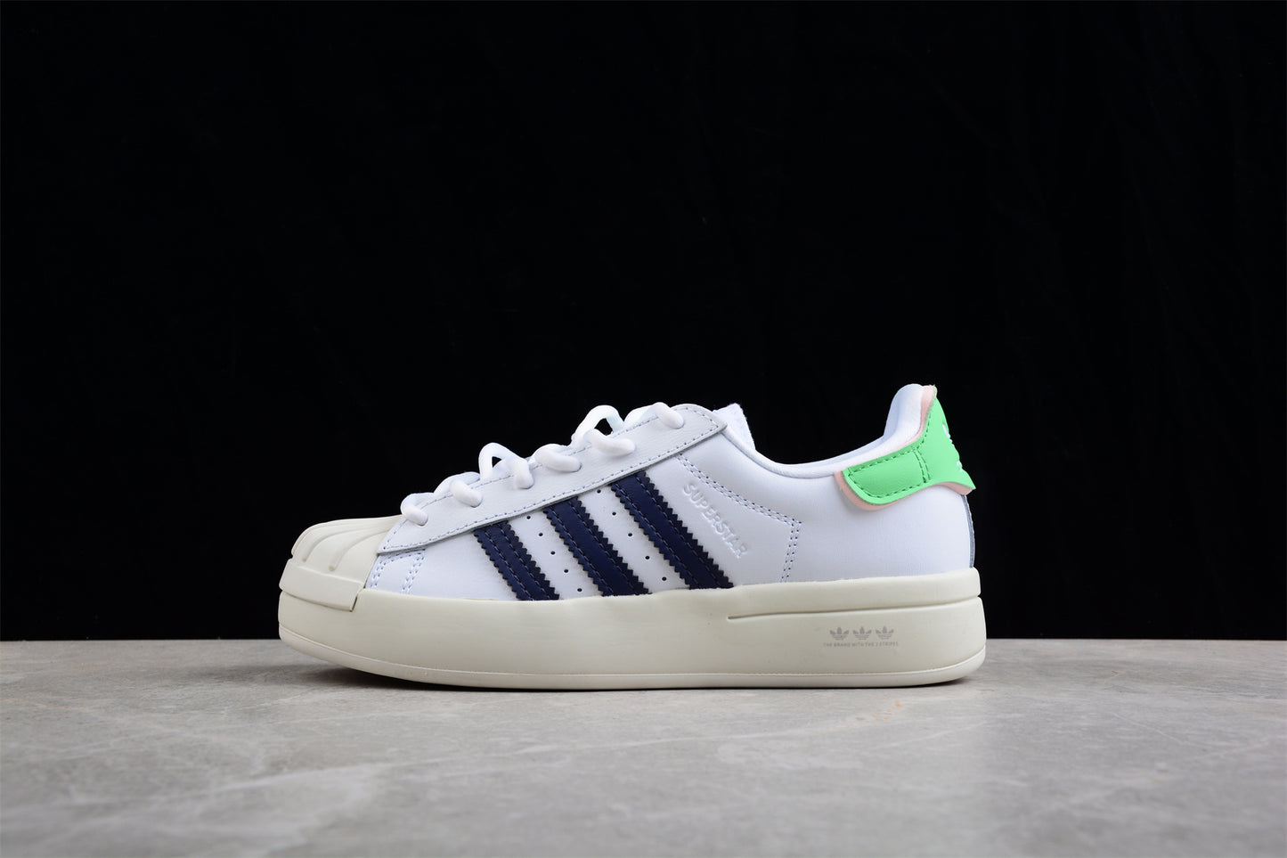 AD Superstar Ayoon W GW9587