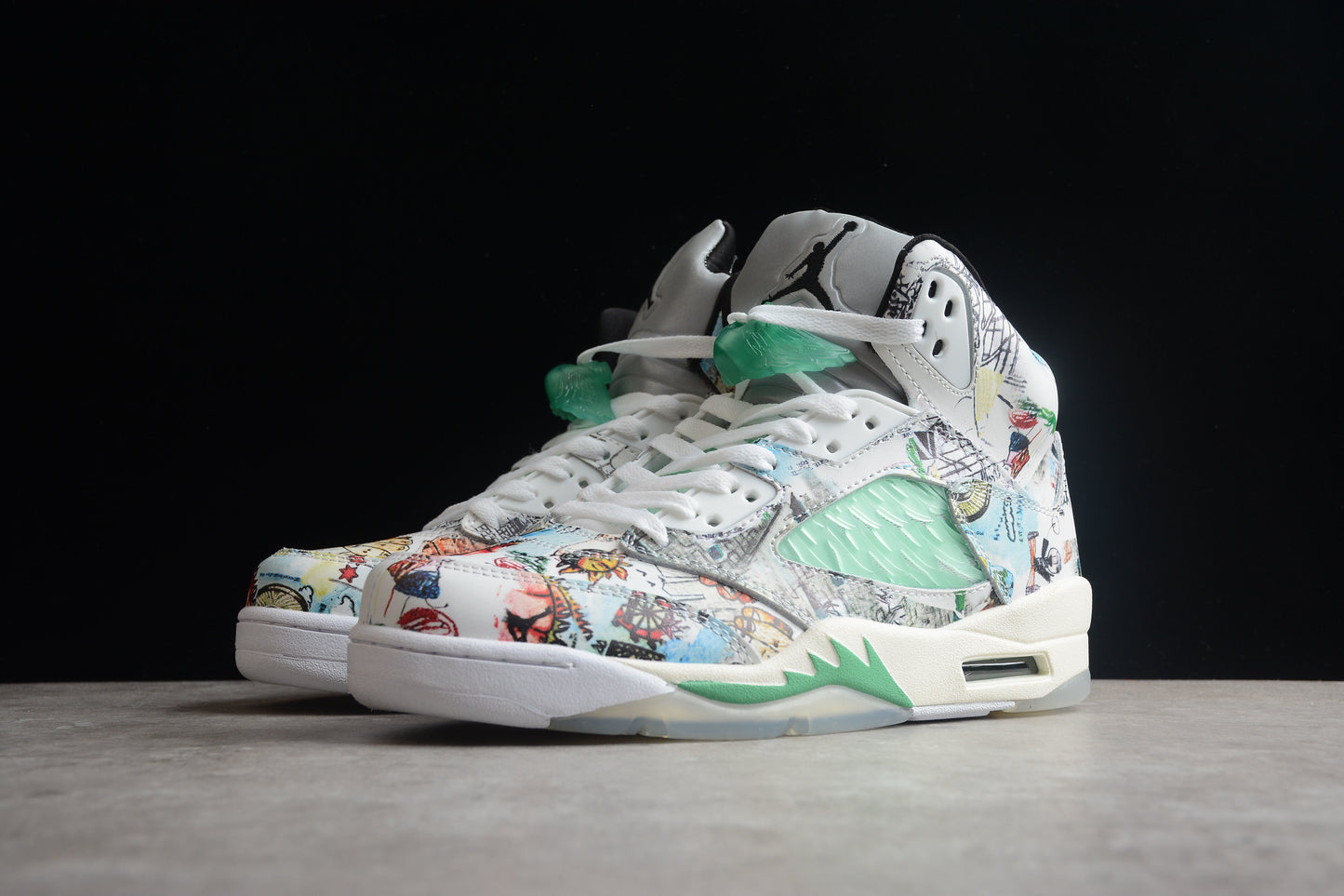 AIR JORDAN 5 "wings" AV2405-900