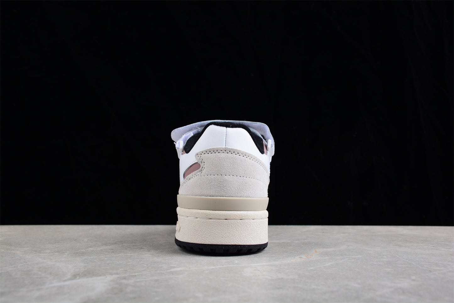 Ad Forum 84 Low GZ5046