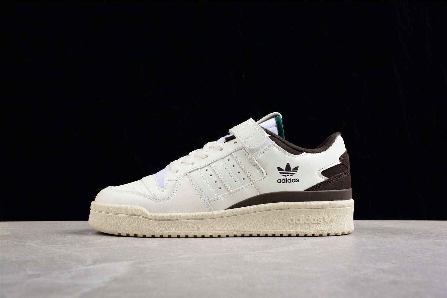 Ad Forum 84 Low GZ8959