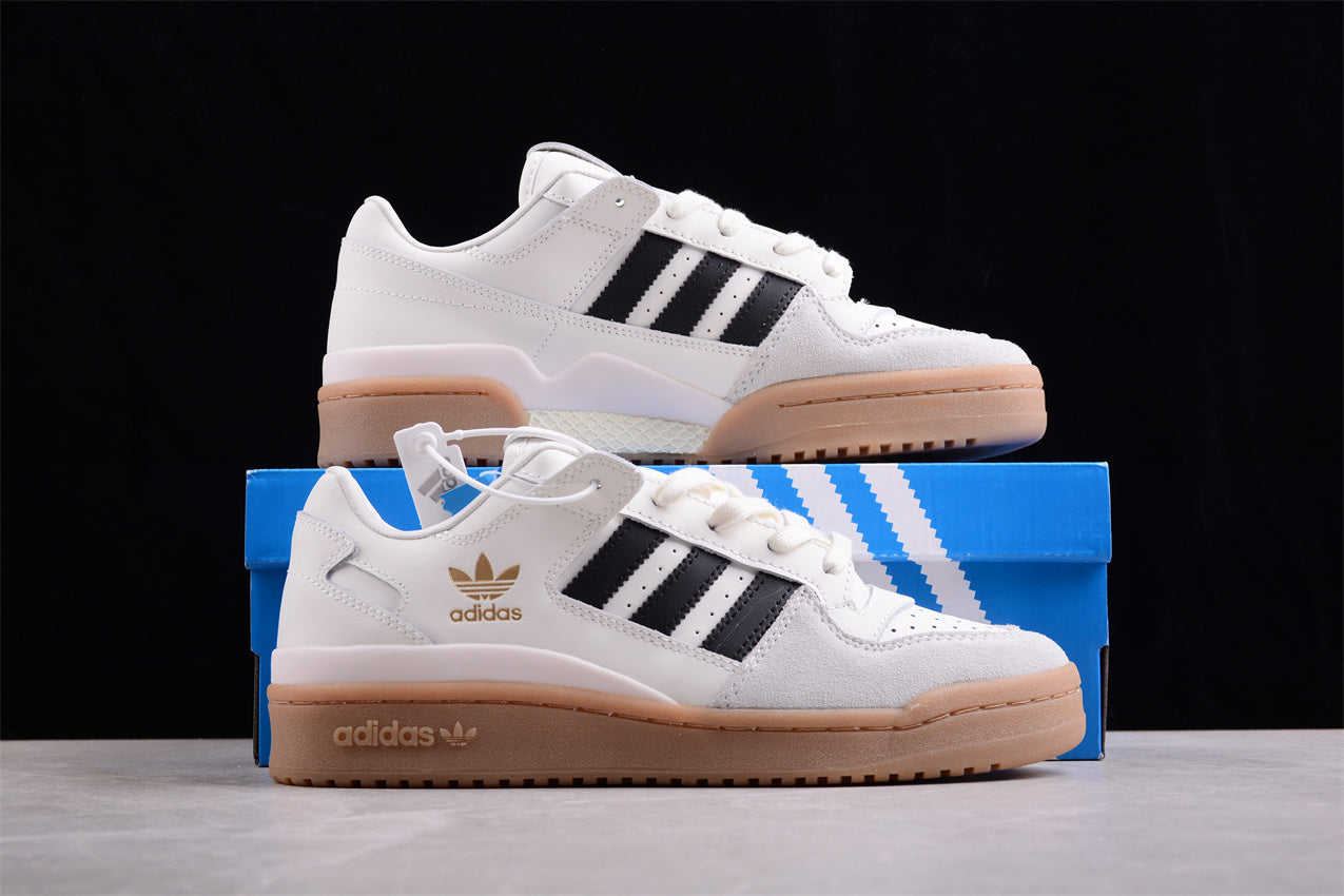 Ad Forum 84 Low IG3769