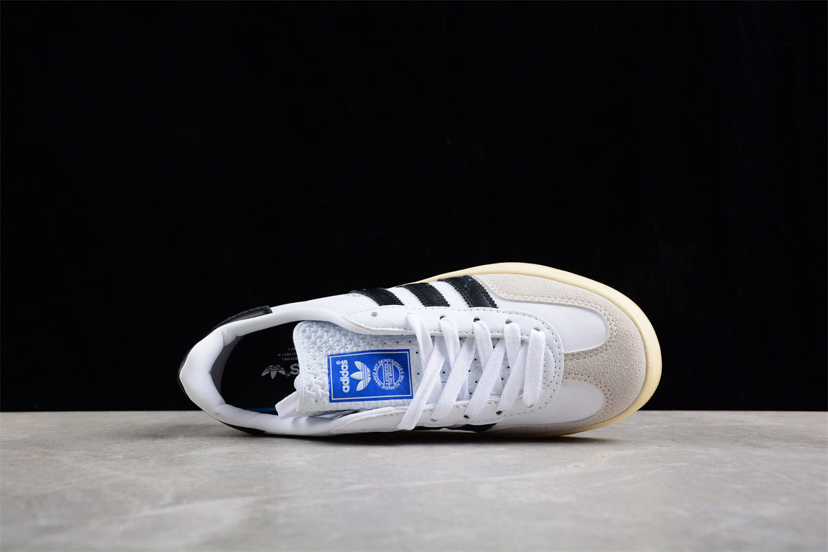 Ad Gazelle Indoor FV1242