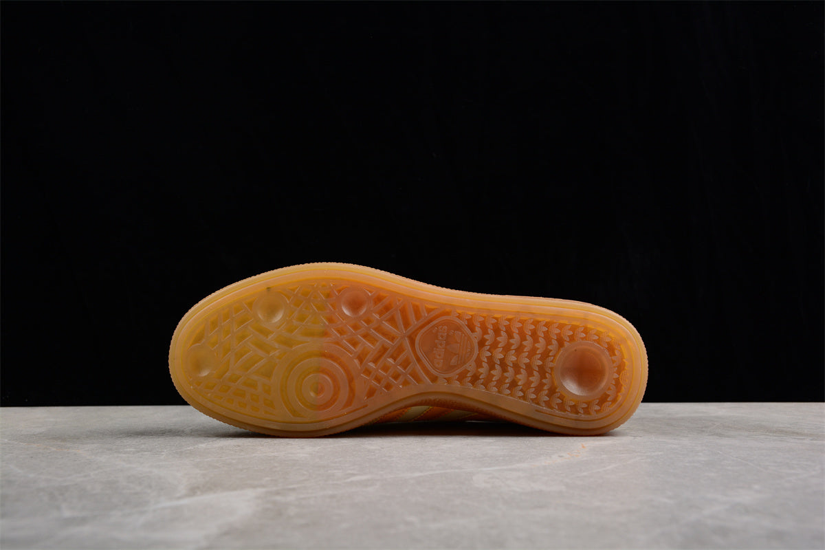 Ad Gazelle Indoor GY7407
