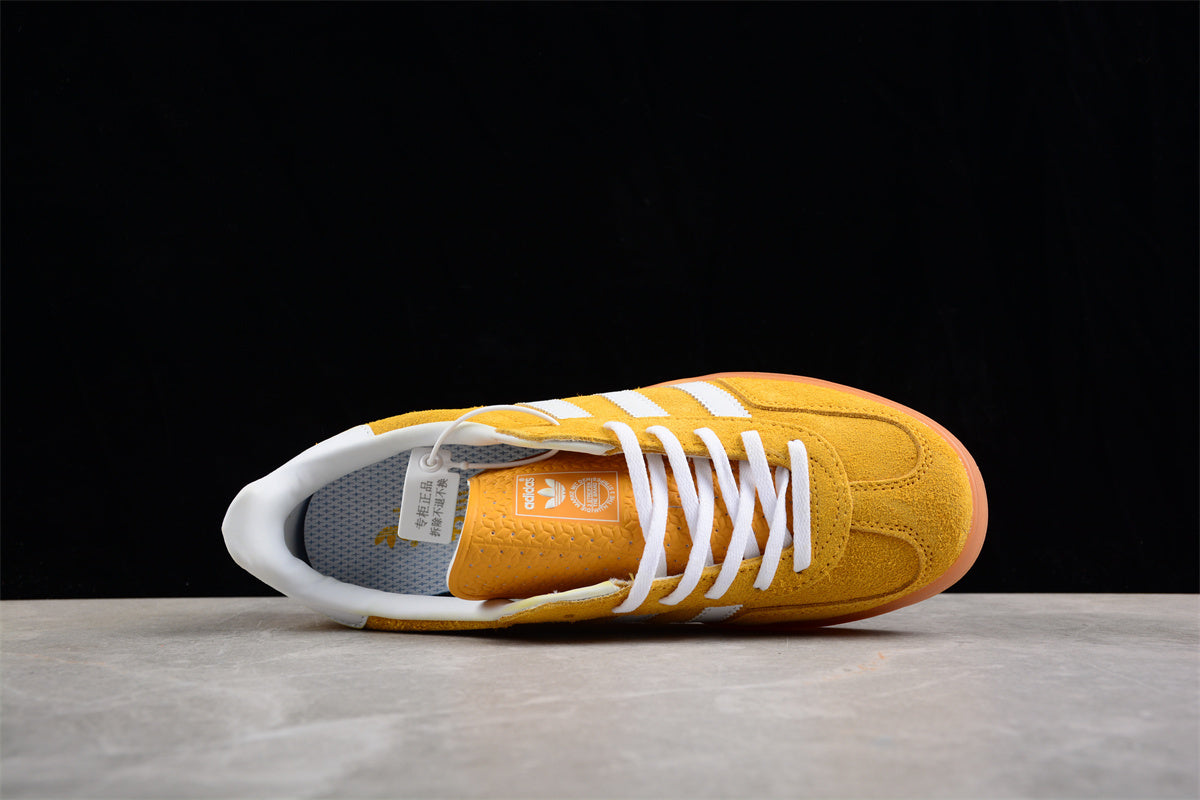 Ad Gazelle Indoor HQ8716