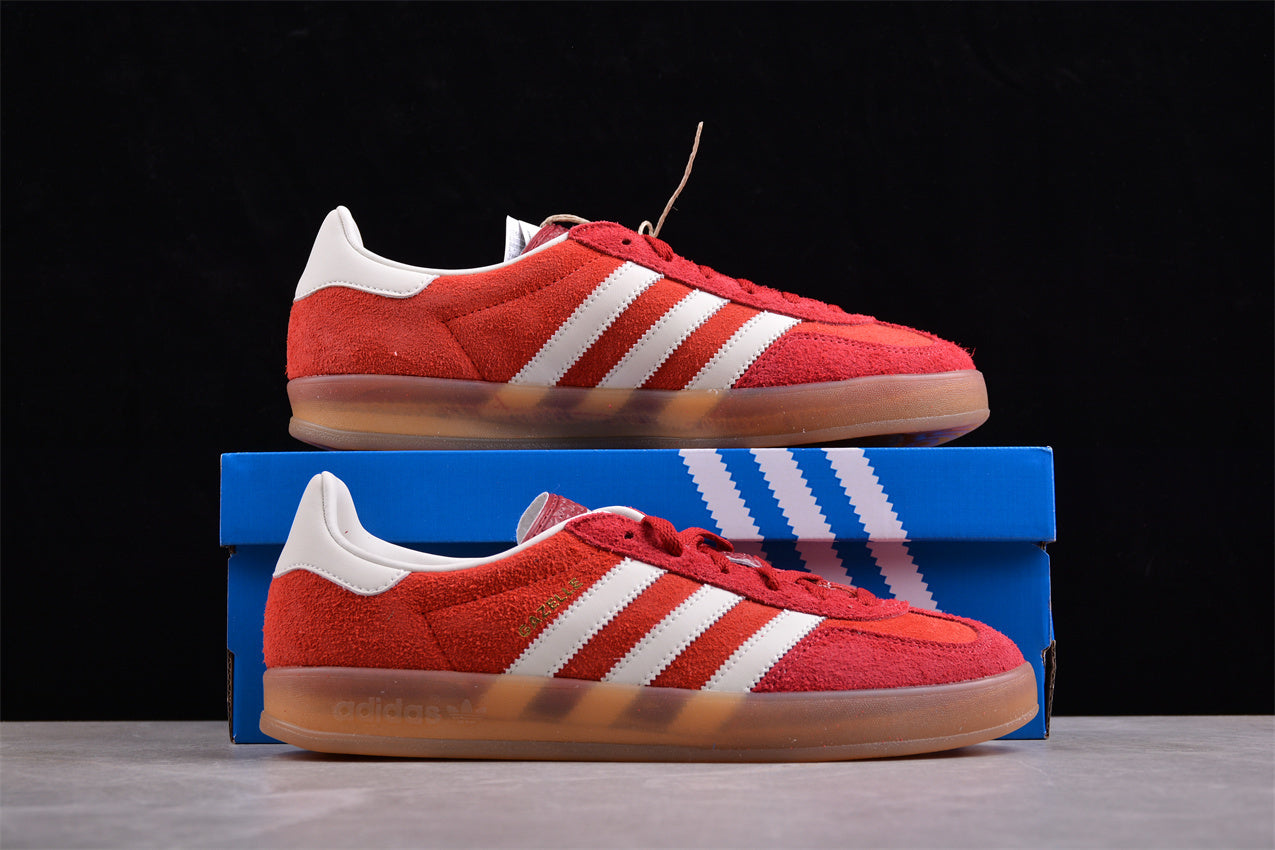 Ad Gazelle Indoor IE1051