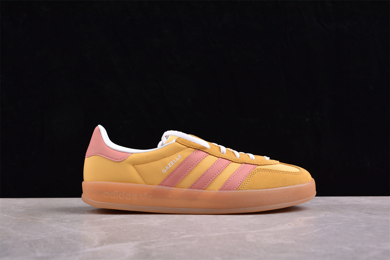 Ad Gazelle Indoor IE2959