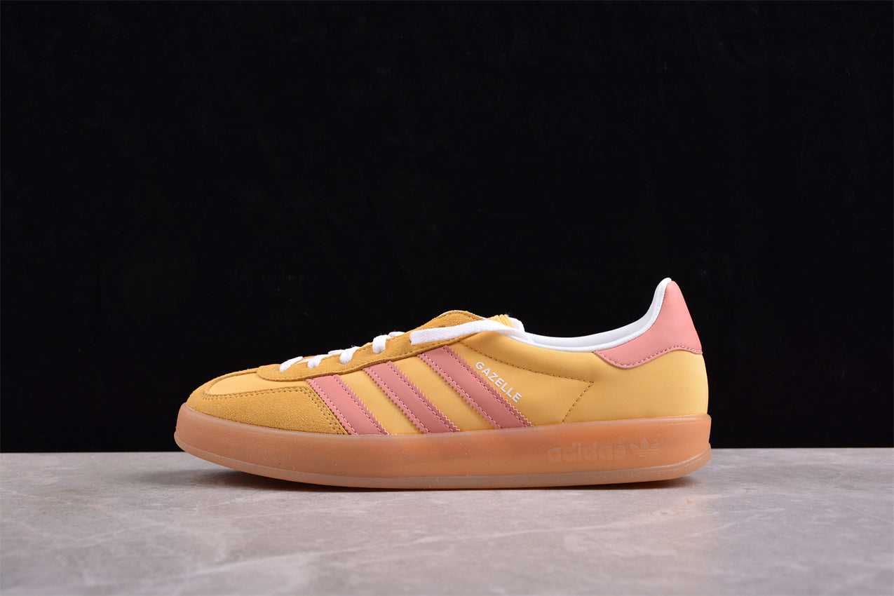 Ad Gazelle Indoor IE2959