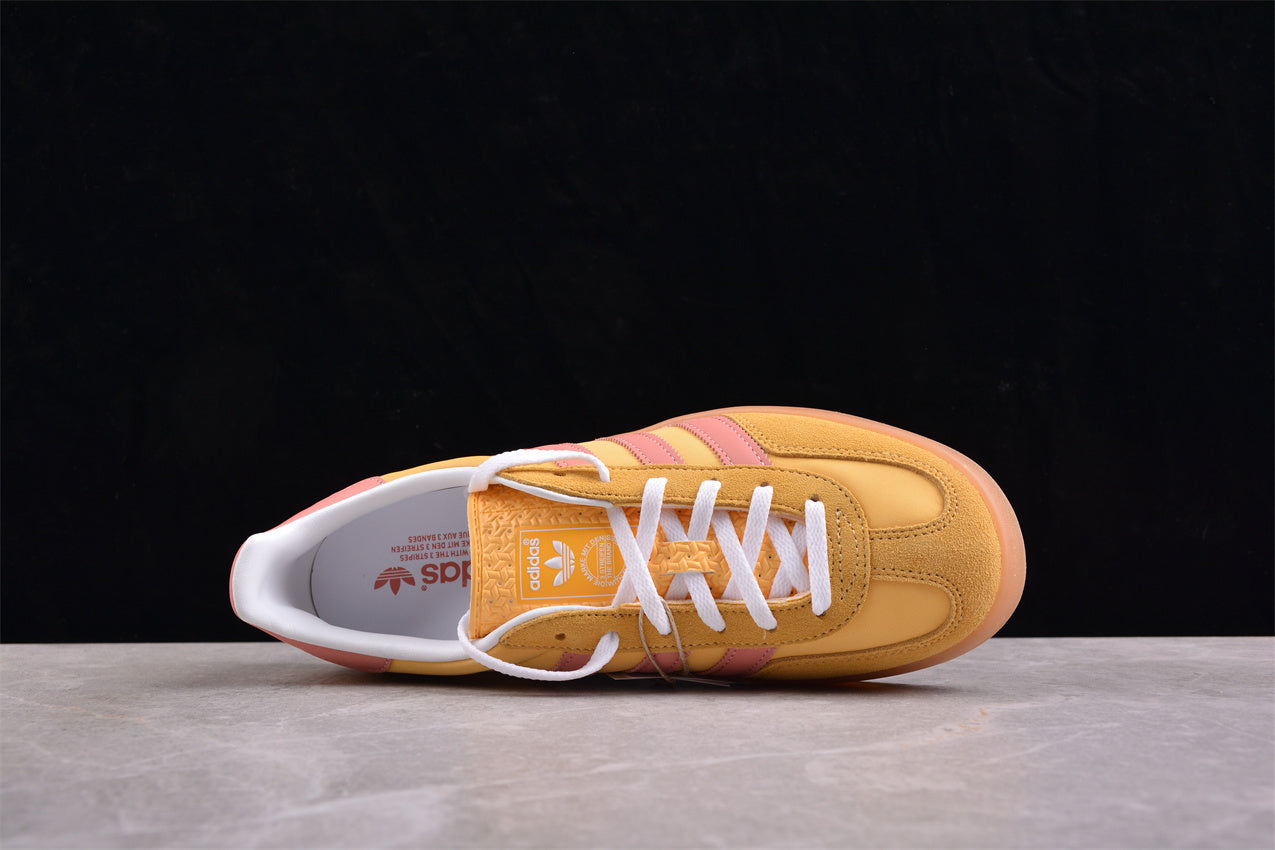 Ad Gazelle Indoor IE2959