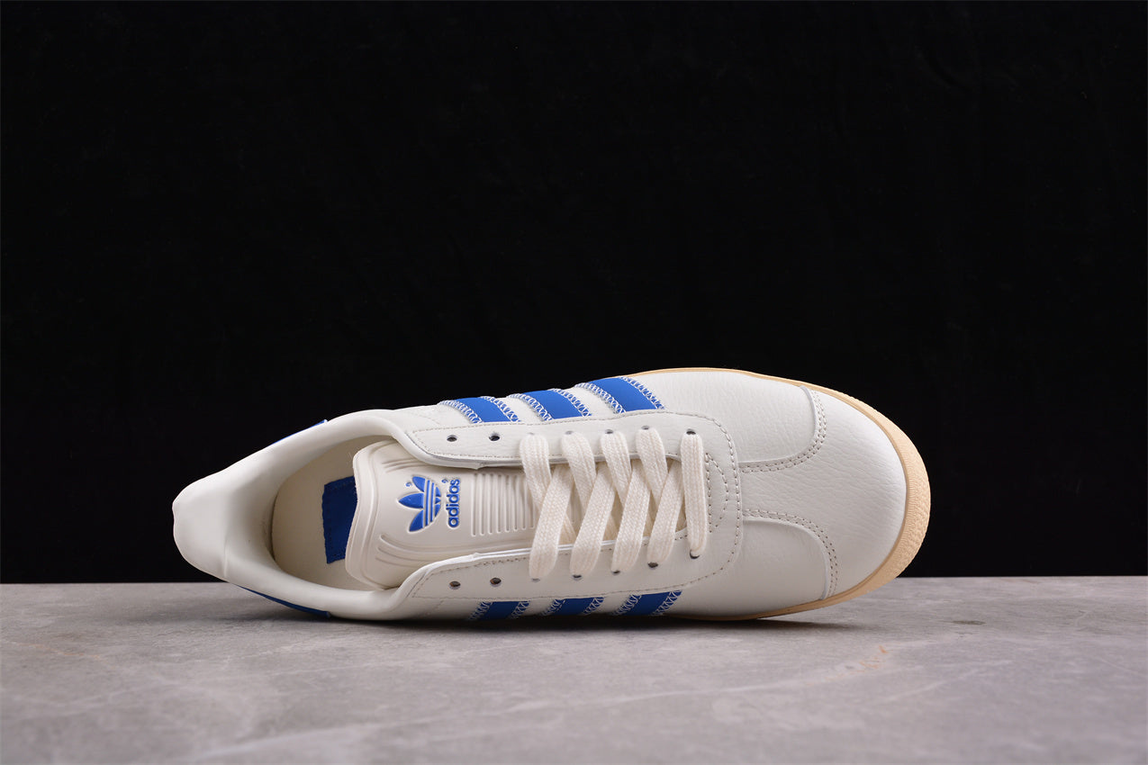 Ad Gazelle Indoor IF4599