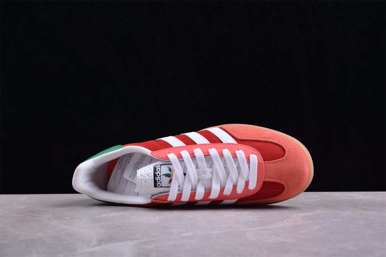 Ad Gazelle Indoor IF9641