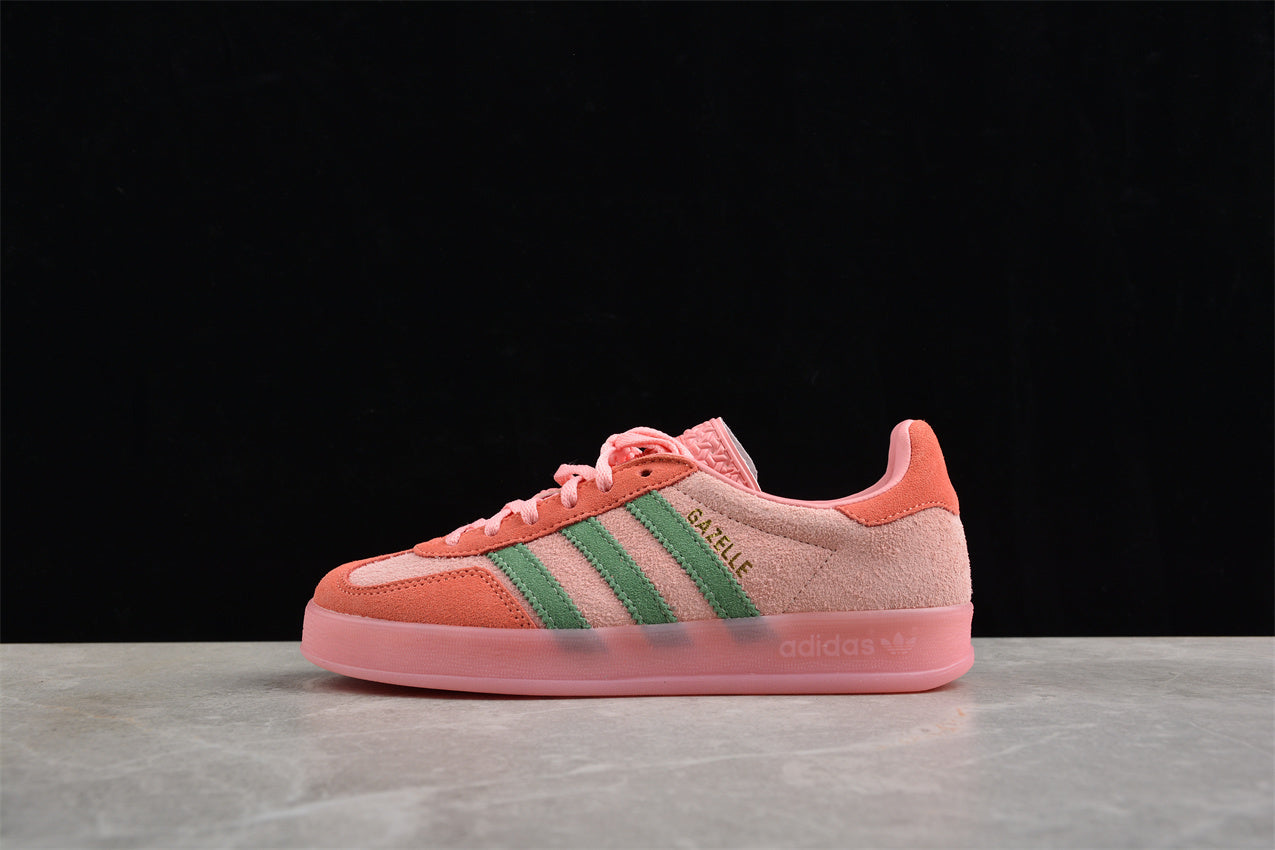 Ad Gazelle Indoor IG6782