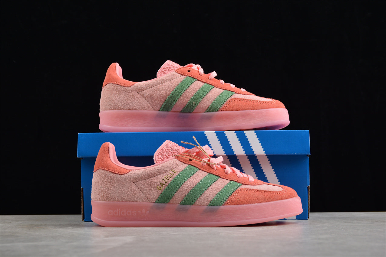 Ad Gazelle Indoor IG6782