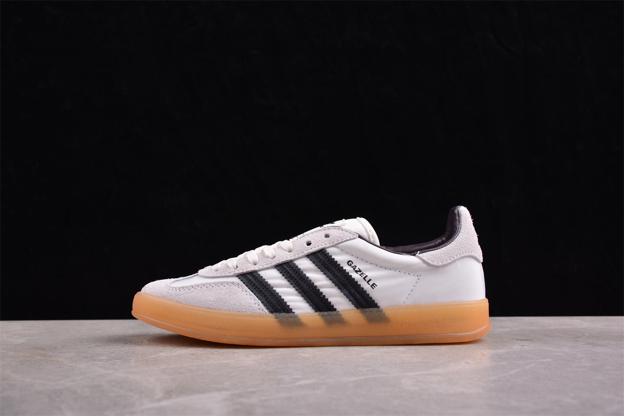 Ad Gazelle Indoor IH9985