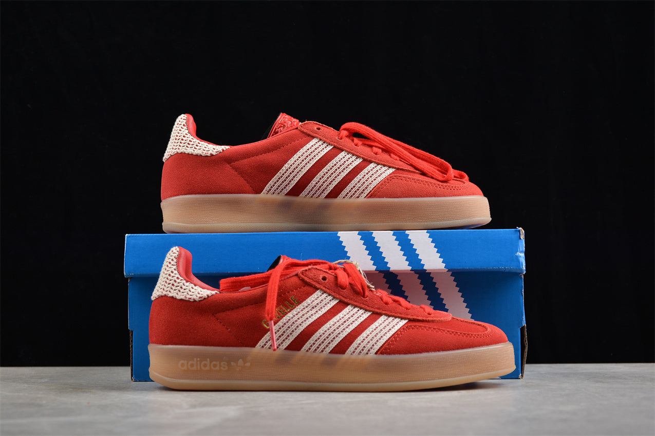 Ad Gazelle Indoor JI2756