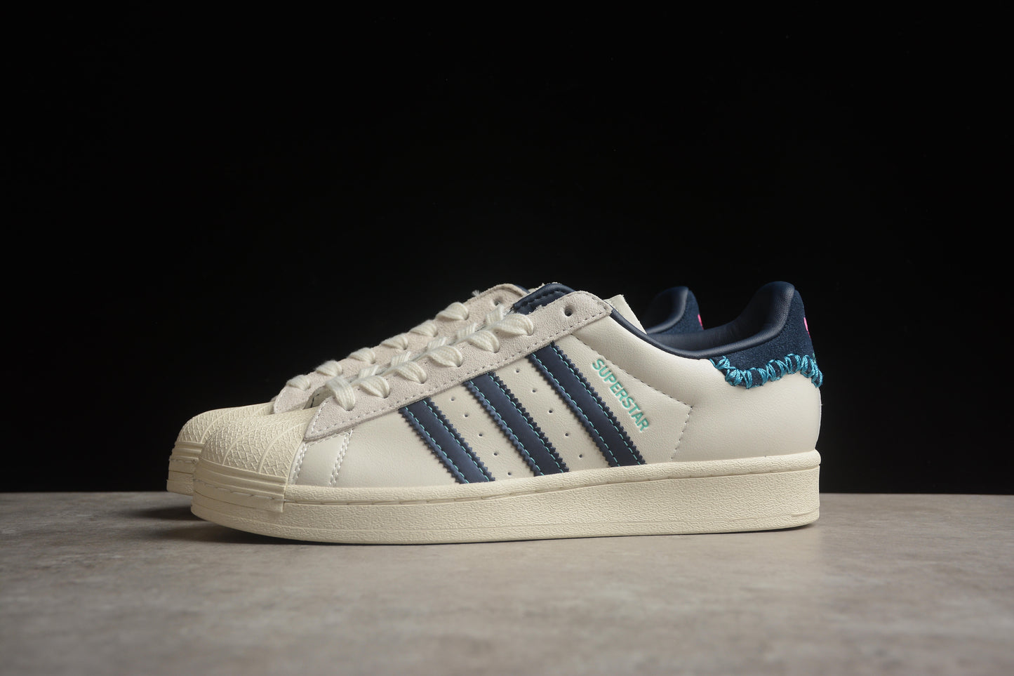 Ad Originals Superstar CNY ID1139
